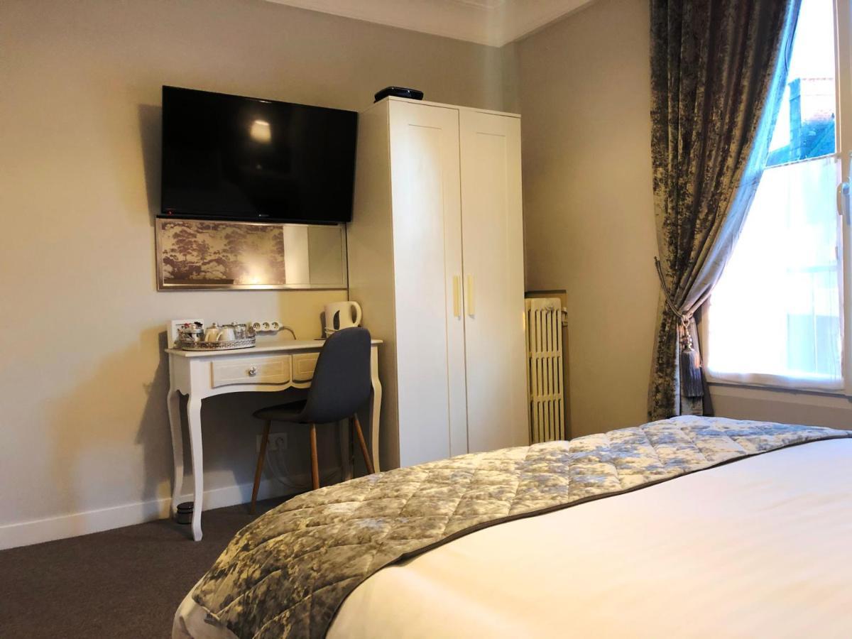 No 6 B&B Landivy Εξωτερικό φωτογραφία